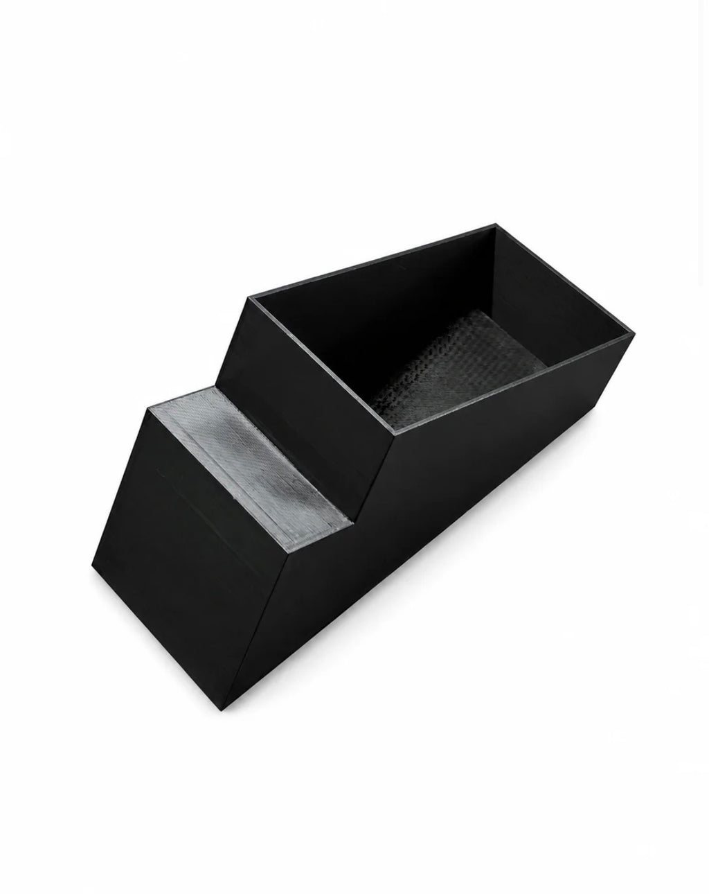 Yozma-Valtinsu-CeMoto, Strike Under Seat storage Compartment