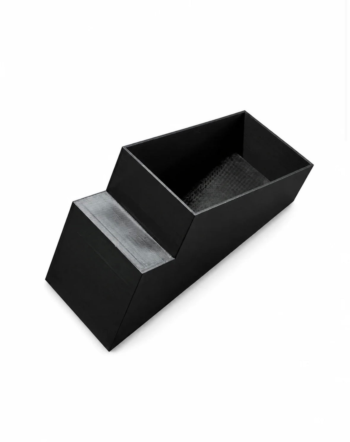 Yozma-Valtinsu-CeMoto, Strike Under Seat storage Compartment