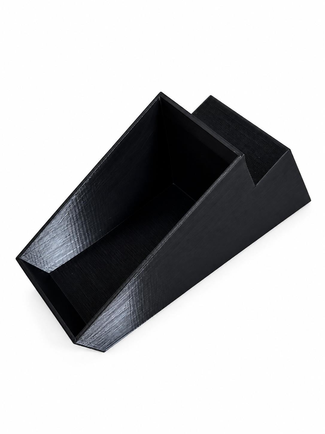 Yozma-Valtinsu-CeMoto, Strike Under Seat storage Compartment